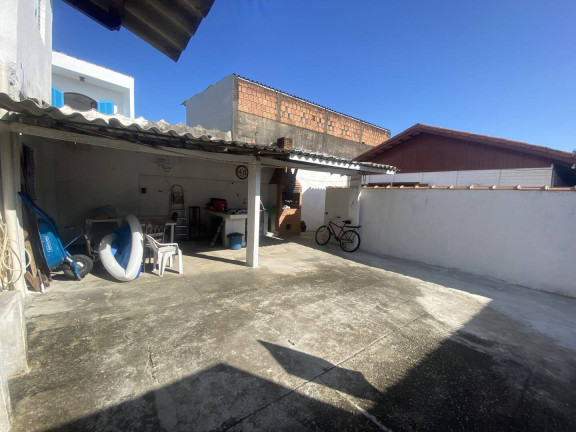 Imagem Casa com 6 Quartos à Venda, 330 m² em Belas Artes - Itanhaém Imagem Casa com 6 Quartos à Venda, 330 m² em Belas Artes - Itanhaém