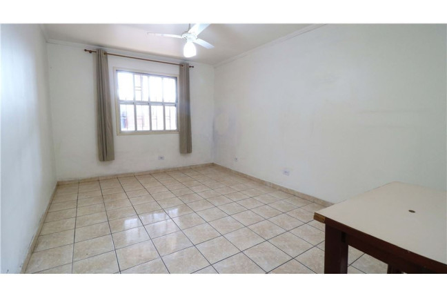 Imagem Casa com 2 Quartos à Venda, em Campo Limpo - São Paulo Imagem Casa com 2 Quartos à Venda, em Campo Limpo - São Paulo