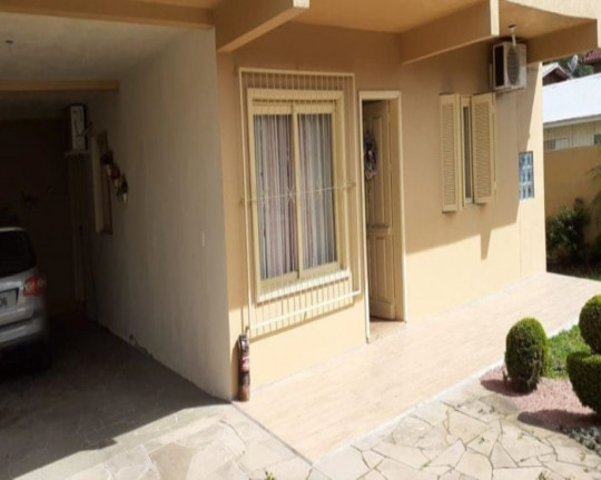 Imagem Imóvel com 3 Quartos à Venda, em Vila Germânia - Nova Petrópolis Imagem Imóvel com 3 Quartos à Venda, em Vila Germânia - Nova Petrópolis