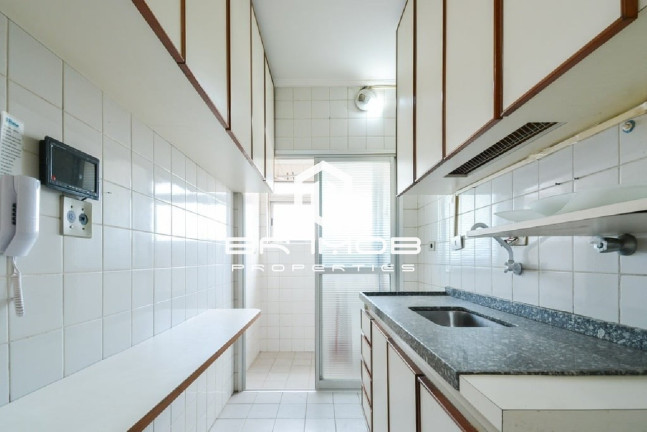 Imagem Imóvel com 3 Quartos à Venda, 60 m² em Vila Mariana - São Paulo