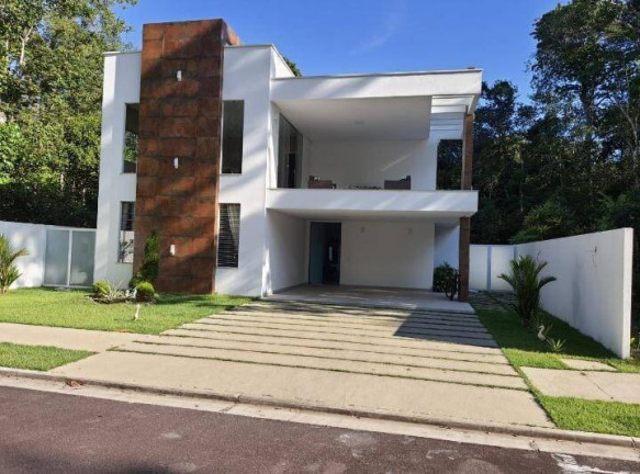 Casa com 5 Quartos à Venda, 386 m² em Manaus