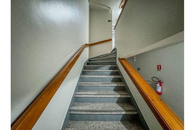 Imagem Apartamento com 2 Quartos à Venda, 61 m² em São Sebastião - Porto Alegre Imagem Apartamento com 2 Quartos à Venda, 61 m² em São Sebastião - Porto Alegre