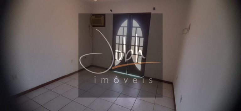 Imagem Imóvel com 3 Quartos para Alugar, 100 m² em Portinho - Cabo Frio Imagem Imóvel com 3 Quartos para Alugar, 100 m² em Portinho - Cabo Frio