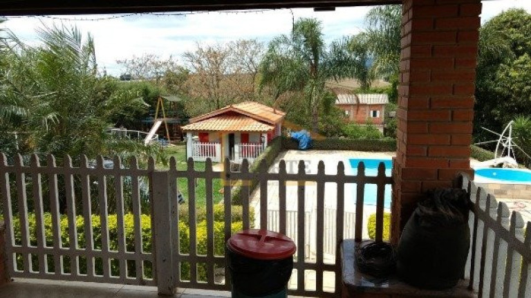Imagem Sobrado com 3 Quartos à Venda, 4.000 m² em Jardim Maracanã - Atibaia