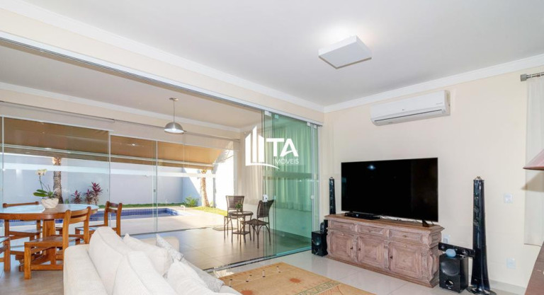 Imagem Casa com 3 Quartos à Venda, 284 m² em Swiss Park - Campinas Imagem Casa com 3 Quartos à Venda, 284 m² em Swiss Park - Campinas