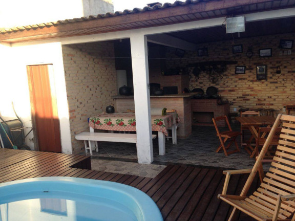 Imagem Casa com 3 Quartos à Venda, 250 m² em Parque Jóquei Club - Campos Dos Goytacazes Imagem Casa com 3 Quartos à Venda, 250 m² em Parque Jóquei Club - Campos Dos Goytacazes