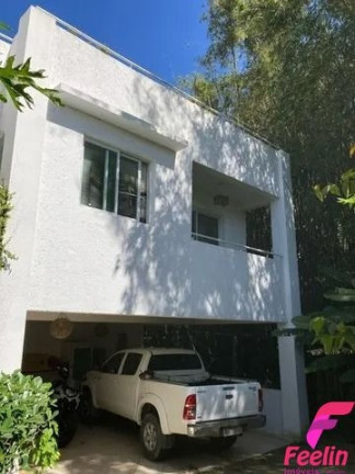 Imagem Casa com 3 Quartos à Venda, 390 m² em Lagoa Da Conceição - Florianópolis Imagem Casa com 3 Quartos à Venda, 390 m² em Lagoa Da Conceição - Florianópolis