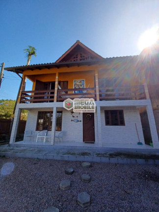 Imagem Casa com 5 Quartos à Venda, 180 m² em Fazenda Da Armação - Governador Celso Ramos Imagem Casa com 5 Quartos à Venda, 180 m² em Fazenda Da Armação - Governador Celso Ramos