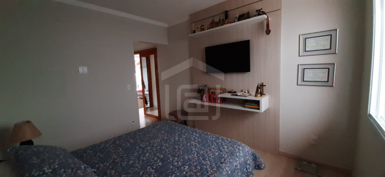 Imagem Casa com 3 Quartos à Venda, 300 m² em Loteamento Residencial Tiradentes - Poços De Caldas Imagem Casa com 3 Quartos à Venda, 300 m² em Loteamento Residencial Tiradentes - Poços De Caldas