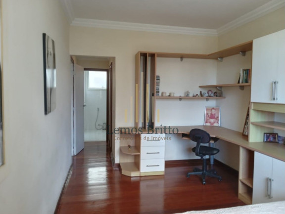 Imagem Imóvel com 4 Quartos à Venda, 213 m² em Vitória - Salvador Imagem Imóvel com 4 Quartos à Venda, 213 m² em Vitória - Salvador