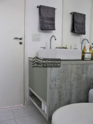 Imagem Apartamento com 2 Quartos à Venda, 65 m² em Aclimação - São Paulo