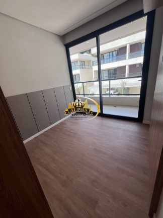 Imagem Casa de Condomínio com 3 Quartos à Venda, 152 m² em Alphaville - Santana De Parnaíba Imagem Casa de Condomínio com 3 Quartos à Venda, 152 m² em Alphaville - Santana De Parnaíba
