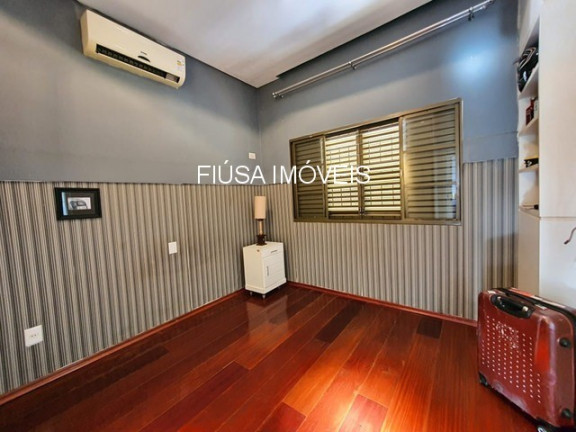 Imagem Casa com 5 Quartos à Venda, 220 m² em Ribeirânia - Ribeirão Preto Imagem Casa com 5 Quartos à Venda, 220 m² em Ribeirânia - Ribeirão Preto