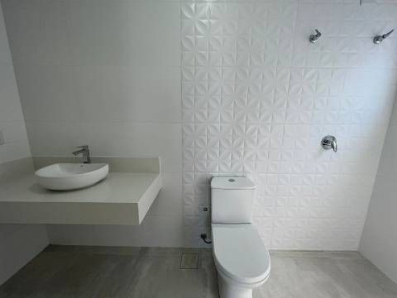 Imagem Casa com 3 Quartos à Venda, 165 m² em Vila Suissa - Mogi Das Cruzes