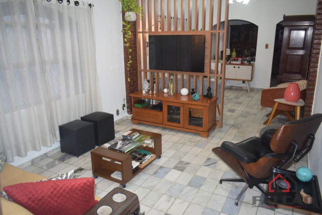 Imagem Casa com 3 Quartos à Venda, 254 m² em Vila Valença - São Vicente Imagem Casa com 3 Quartos à Venda, 254 m² em Vila Valença - São Vicente