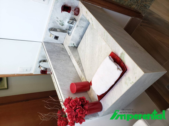 Imagem Apartamento com 4 Quartos à Venda, 198 m² em Gonzaga - Santos