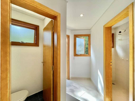 Imagem Casa com 5 Quartos à Venda, 1 m² em Granja Viana - Carapicuíba