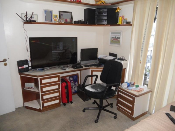 Imagem Imóvel com 4 Quartos à Venda, 176 m² em Moema - São Paulo Imagem Imóvel com 4 Quartos à Venda, 176 m² em Moema - São Paulo