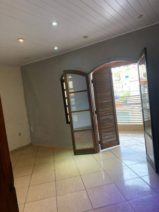 Casa com 3 Quartos à Venda, 125 m² em Itaim Paulista - São Paulo