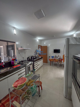 Imagem Casa com 3 Quartos à Venda, 205 m² em Setor Habitacional Vicente Pires - Brasília Imagem Casa com 3 Quartos à Venda, 205 m² em Setor Habitacional Vicente Pires - Brasília