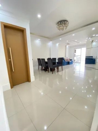 Imagem Apartamento com 4 Quartos à Venda, 233 m² em Guilhermina - Praia Grande Imagem Apartamento com 4 Quartos à Venda, 233 m² em Guilhermina - Praia Grande