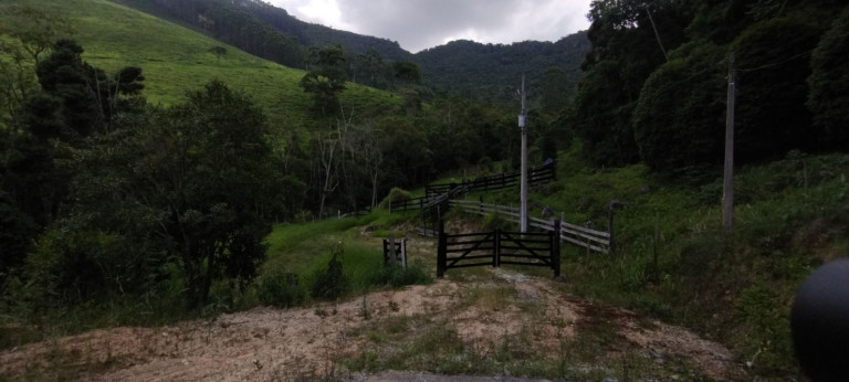 Imagem Chácara com 1 Quarto à Venda, 100 m² em Zona Rural - São Luíz Do Paraitinga Imagem Chácara com 1 Quarto à Venda, 100 m² em Zona Rural - São Luíz Do Paraitinga