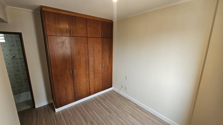 Imagem Apartamento com 3 Quartos à Venda, 88 m² em Vila Itapura - Campinas
