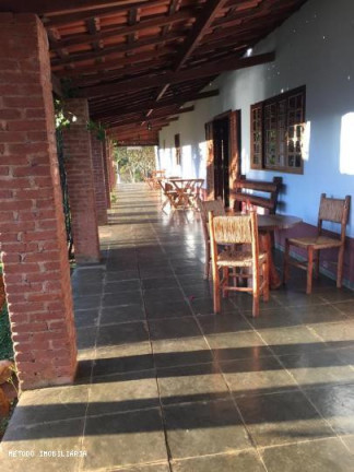 Imagem Apartamento com 8 Quartos à Venda, 3.000 m² em Centro - Camanducaia Imagem Apartamento com 8 Quartos à Venda, 3.000 m² em Centro - Camanducaia