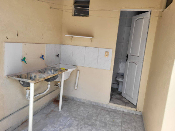 Imagem Casa com 5 Quartos para Alugar,  em Tapanã (icoaraci) - Belém
