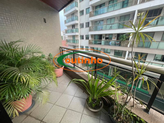 Imagem Apartamento com 3 Quartos à Venda, 155 m² em Maracanã - Rio De Janeiro Imagem Apartamento com 3 Quartos à Venda, 155 m² em Maracanã - Rio De Janeiro