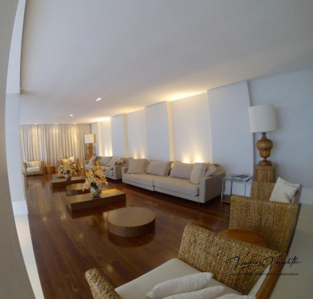 Imagem Apartamento com 3 Quartos à Venda, 214 m² em Centro - Balneário Camboriú Imagem Apartamento com 3 Quartos à Venda, 214 m² em Centro - Balneário Camboriú