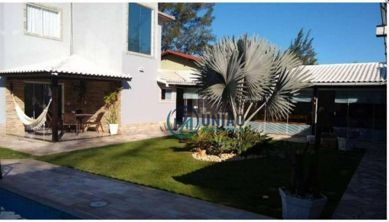 Imagem Casa com 6 Quartos à Venda, 330 m² em Unamar - Cabo Frio