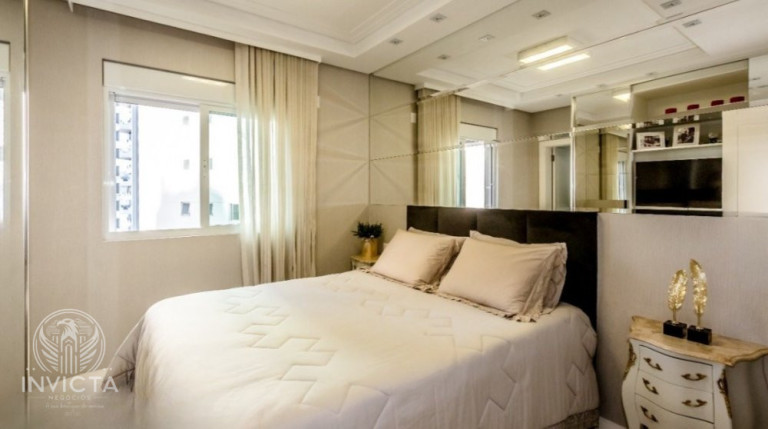 Imagem Apartamento com 4 Quartos à Venda, 150 m² em Centro - Balneário Camboriú