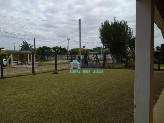 Imagem Casa com 4 Quartos à Venda, 182 m² em Zona Nova Sul - Tramandaí Imagem Casa com 4 Quartos à Venda, 182 m² em Zona Nova Sul - Tramandaí