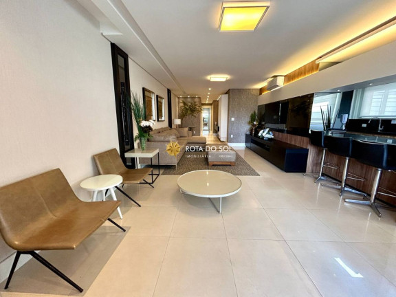 Imagem Apartamento com 4 Quartos à Venda, 230 m² em Bombinhas Imagem Apartamento com 4 Quartos à Venda, 230 m² em Bombinhas