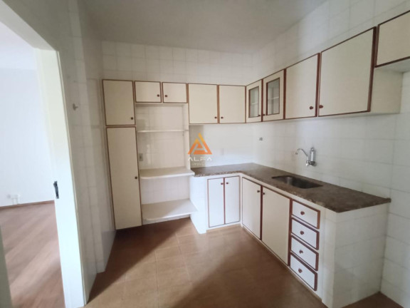 Imagem Apartamento com 3 Quartos à Venda, 203 m² Imagem Apartamento com 3 Quartos à Venda, 203 m²