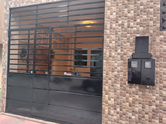 Casa com 2 Quartos à Venda, 65 m² em Petrópolis - Manaus
