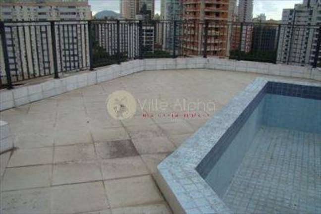 Cobertura com 4 Quartos à Venda, 520 m² em Gonzaga - Santos