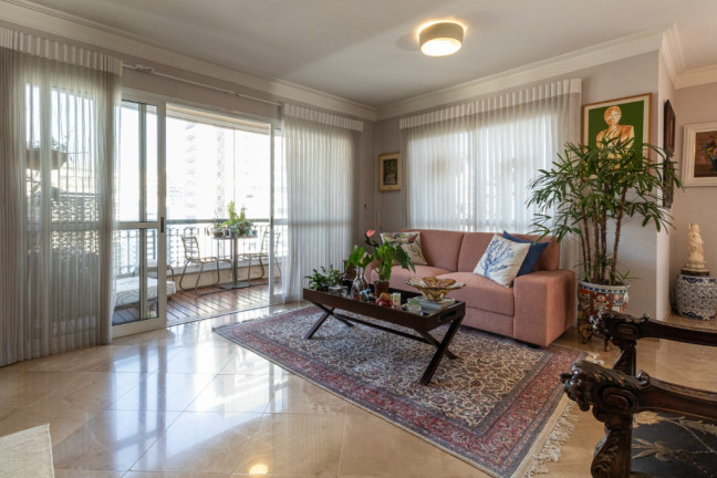 Apartamento com 2 Quartos à Venda, 165 m² em Moema - São Paulo