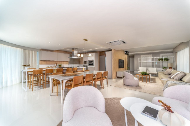 Imagem Apartamento com 4 Quartos à Venda, 238 m² em Centro - Balneário Camboriú Imagem Apartamento com 4 Quartos à Venda, 238 m² em Centro - Balneário Camboriú