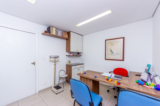 Imagem Casa com 5 Quartos à Venda, 261 m² em Saúde - São Paulo Imagem Casa com 5 Quartos à Venda, 261 m² em Saúde - São Paulo