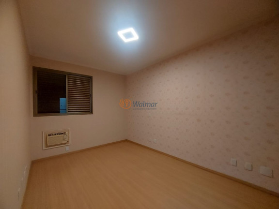 Imagem Imóvel com 4 Quartos à Venda, 247 m² em Cambuí - Campinas Imagem Imóvel com 4 Quartos à Venda, 247 m² em Cambuí - Campinas