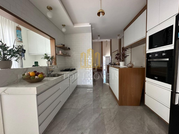 Imagem Casa com 3 Quartos à Venda, 300 m² em Bairro Do Grama - Caçapava Imagem Casa com 3 Quartos à Venda, 300 m² em Bairro Do Grama - Caçapava
