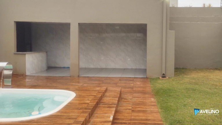 Imagem Casa com 3 Quartos à Venda, 130 m² em Vila Marcos Roberto - Campo Grande