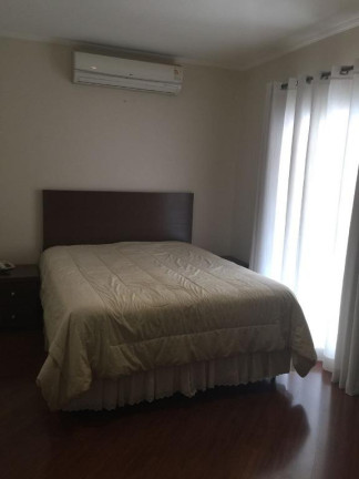 Imagem Casa com 4 Quartos à Venda, 260 m² em Vila Rosália - Guarulhos