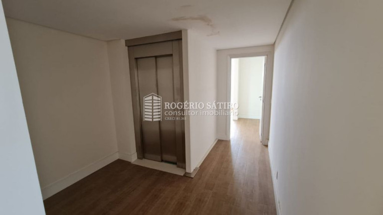 Imagem Cobertura com 5 Quartos à Venda, 557 m² em Mercês - Uberaba Imagem Cobertura com 5 Quartos à Venda, 557 m² em Mercês - Uberaba