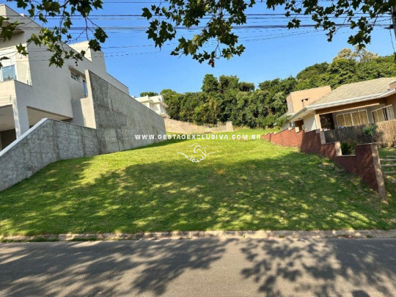 Terreno em Condomínio à Venda, 381 m² em Condominio Ville De France - Itatiba