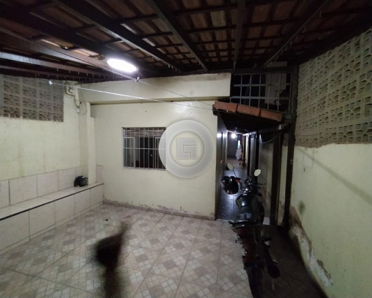 Imagem Casa com 3 Quartos à Venda, 200 m² em Dona Gregória - Montes Claros Imagem Casa com 3 Quartos à Venda, 200 m² em Dona Gregória - Montes Claros