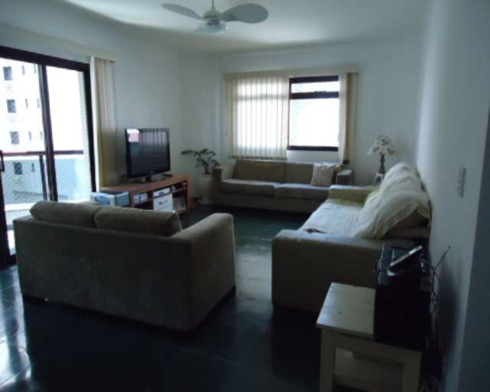 Imagem Apartamento com 3 Quartos à Venda, 186 m² em Pitangueiras - Guarujá