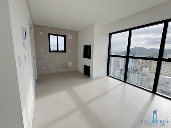 Imagem Apartamento com 4 Quartos à Venda, 152 m² em Centro - Balneário Camboriú Imagem Apartamento com 4 Quartos à Venda, 152 m² em Centro - Balneário Camboriú